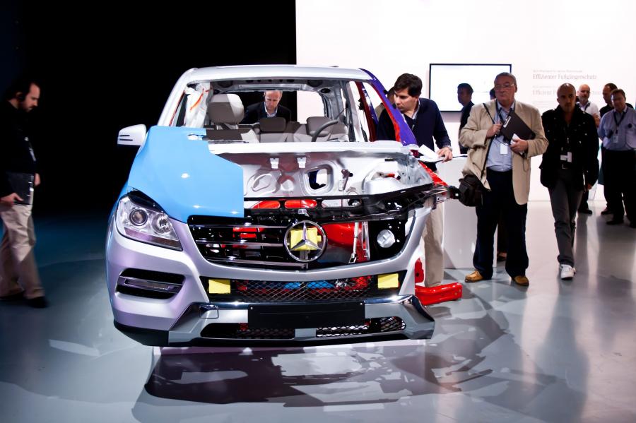  Mercedes-Benz ML-Class 2012 года  (фото 65 из 188)